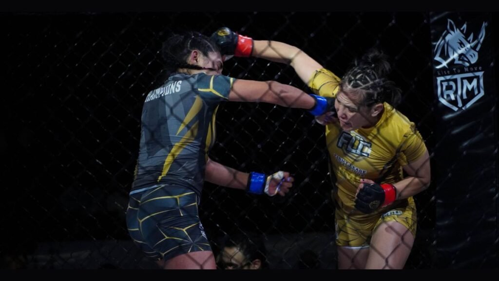 FLC FIGHT LEAGUE CHAMPIONS Jahaziel Carrillo “La Negra” en contra de Hanami Akita “La Katana”