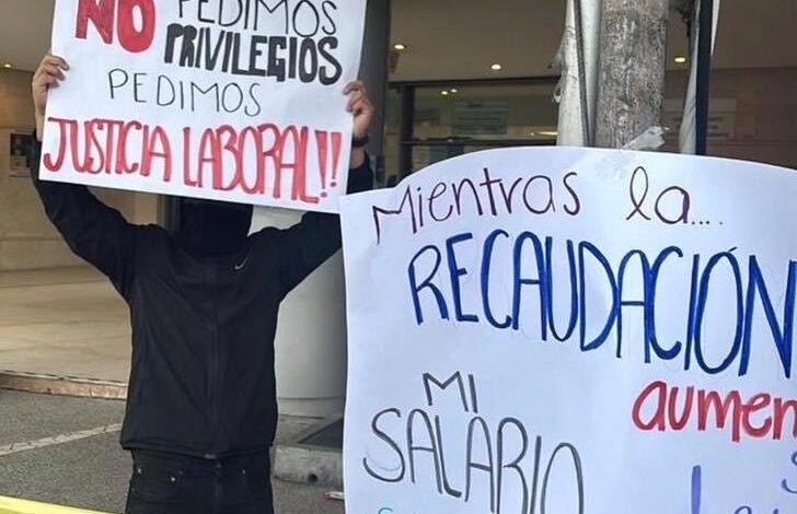 trabajadores del SAT