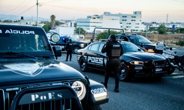 policía